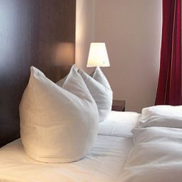 Camera Best Western Goldenes Rad Fotos