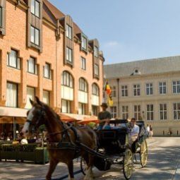 Widok zewnętrzny Crowne Plaza BRUGGE Fotos