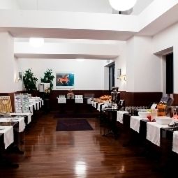 Buffet Central Fotos