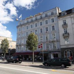 Vue extérieure Grand Hotel Fotos