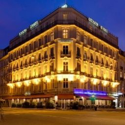 Vue extérieure Grand Hotel Fotos