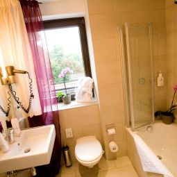 Salle de bains Seehotel Leoni Fotos