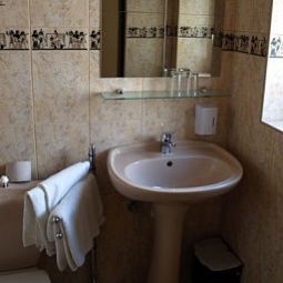 Salle de bains Balkán Fotos