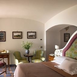 Zimmer Palumbo Palazzo Confalone Fotos