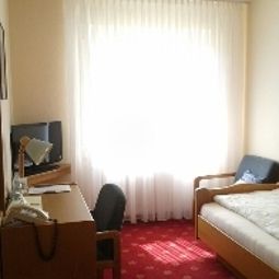  Stadt Friedberg Garni Fotos
