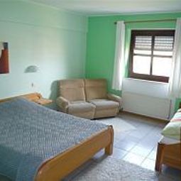 Room Frontière Fotos