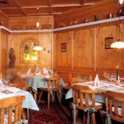 Widok zewnętrzny das vitale Geniesserhotel Der Kirchenwirt Fotos