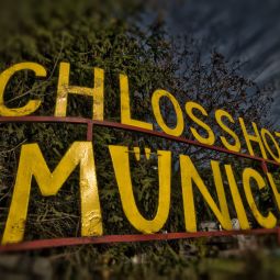 Certificate Schloss Münichau Fotos