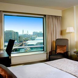 Номер Darling Harbour Four Points by Sheraton Sydney Fotos