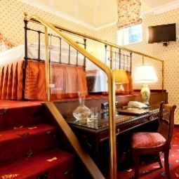  Althoff Schlosshotel Lerbach Fotos