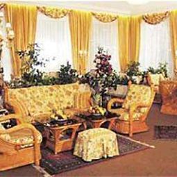 Interior view Schlosshotel Oth Fotos