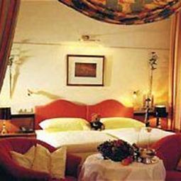 Room Schlosshotel Oth Fotos