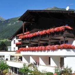 Vue extérieure Serles Fotos