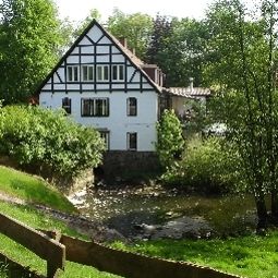 Außenansicht Fürst Bismarck Mühle Fotos