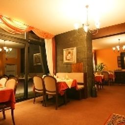 Salle du petit-déjeuner Terratel Garni Fotos