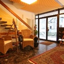 Hall Terratel Garni Fotos
