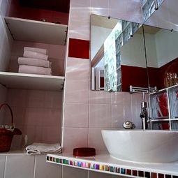 Camera da bagno Auberge de Tavel Logis Fotos