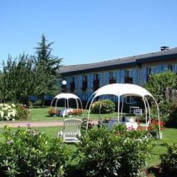 Quality Hotel La Bertelière Saint-Martin-du-Vivier 