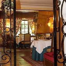 Restaurant Hostellerie Bourguignonne Chateaux et Hotels Collection Fotos