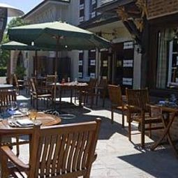 Terrasse Hostellerie Bourguignonne Chateaux et Hotels Collection Fotos