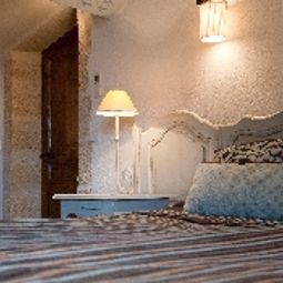  Hostellerie le Castellas Chateaux et Hotels Collection Fotos