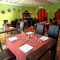 Restaurant Rest la Tonnelle Le Petit Manoir Logis Fotos