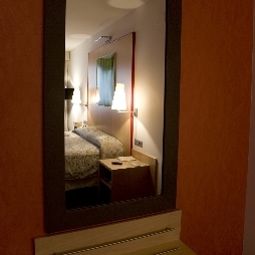 Chambre pour voyageurs d'affaires abba Centrum Fotos