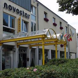 Außenansicht Novostar First Class Garni Fotos