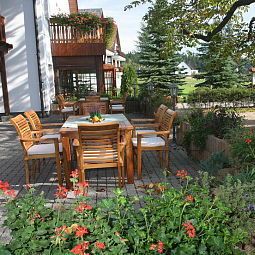 Terrasse Waldhotel Kreuztanne Fotos