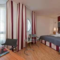 Zimmer Mercure Hotel Berlin an der Urania (Ex Hotel Castor the Vine) Fotos