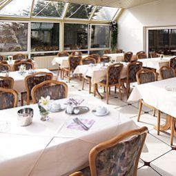 Sala de desayuno Sporthotel Quellberg-Park Fotos