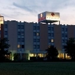 Exterior view RAMADA Leipzig-Halle Fotos
