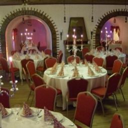 Sala de banquetes Gutshof Ziegelhütte Fotos