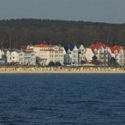 Вид Strandhotel Bansiner Hof Fotos