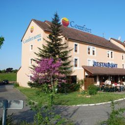 Vista exterior Comfort Hotel Macon Sud Fotos