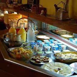 Buffet Comfort Hotel Macon Sud Fotos