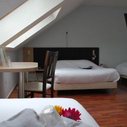 Bagatelle INTER-HOTEL Goussainville Roissy