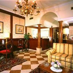 Hall Falier Fotos