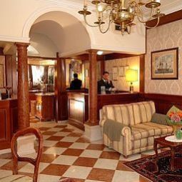 Hall Falier Fotos