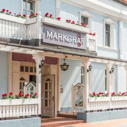 Exterior view Markgraf Fotos