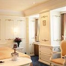 Junior suite Best Western Premier Schlosshotel Römischer Kaiser Fotos