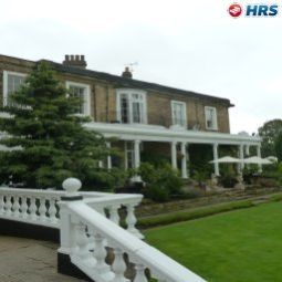 Фасад Ringwood Hall Fotos