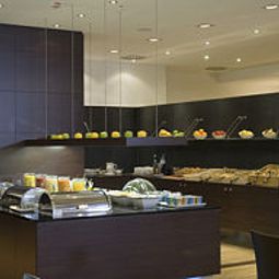Buffet NH Wien Fotos