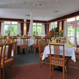 Breakfast room within restaurant Quality Fotos