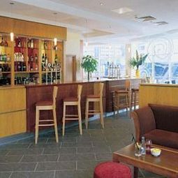 Bar Jurys Inn Galway Fotos