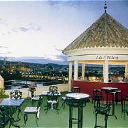 Терраса Hesperia Córdoba Fotos