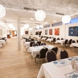 Salle du petit-déjeuner Fosshotel Lind Fotos