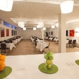 Salle du petit-déjeuner Fosshotel Lind Fotos