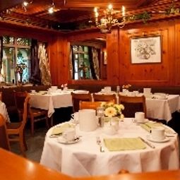 Frühstücksraum im Restaurant Stralsund Fotos
