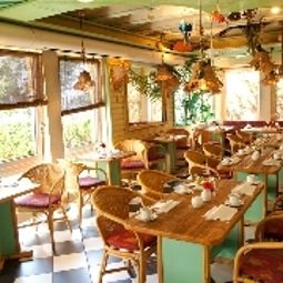 Frühstücksraum im Restaurant Stralsund Fotos